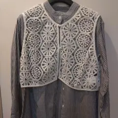 ブラウス　レースのベスト付き