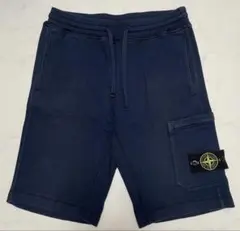 STONE ISLAND Supreme ショートパンツ - メルカリ