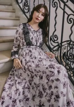 Classic Floral Jacquard Dress herlipto - メルカリ