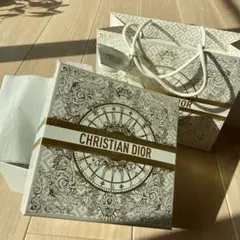 CHRISTIAN DIOR ショップ袋　ギフトボックス