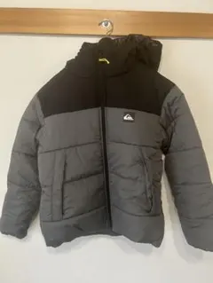 Quiksilver ジャケット　トートバッグ、ソックス付き