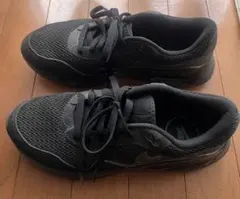 ナイキ ブラック ランニングシューズ エア マックス SYSTM