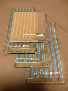 【新品未使用】pierre cardin ストライプハンカチ 4枚セット