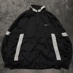 90s 白タグ　ナイキ　ナイロンジャケット　刺繍　古着