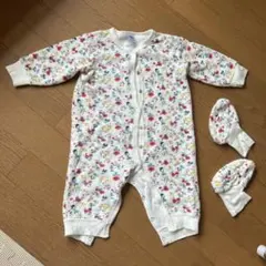 プチバトーベビー花柄ロンパースと靴下