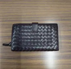 BOTTEGA VENETA (ボッテガ ヴェネタ) 二つ折りイントレチャート