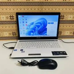 15.6インチ windows11 i7