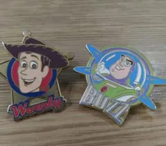 ウッディ&バズ・ライトイヤー ピンバッジセット