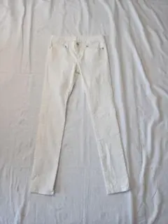GU　ホワイト　スキニーパンツ　61