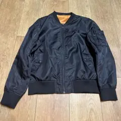 ナイロンジャケット