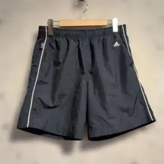 adidas クイックドライ ランニングショートパンツ ブラック　L