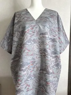 着物リメイク グレー系Vネック 短めワンピース 長めチュニック