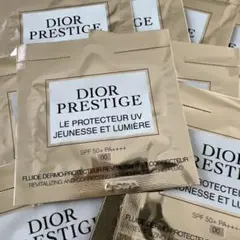 Dior PrestigeホワイトルプロテクターUVルミエールBB00新品未使用