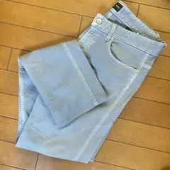 HUGO BOSS ヒューゴボス　ライトブルー スリムフィットデニム　32インチのサムネイル