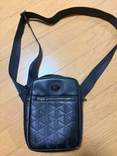 LACOSTE ショルダーバッグ ブラック