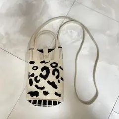レオパードショルダーバッグ ホワイト×ブラック