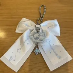 ま*や様 シナモロール リボン アクリルキーホルダー　当たりくじのサムネイル