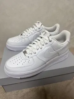 新品　ナイキ エア フォース 1 '07 WHITE/ホワイト27.0㎝