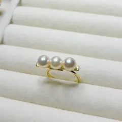 花珠　あこや真珠　3珠リング　gold color