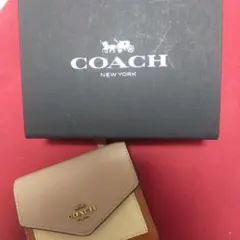 COACH三つ折り財布♡保存袋箱付き