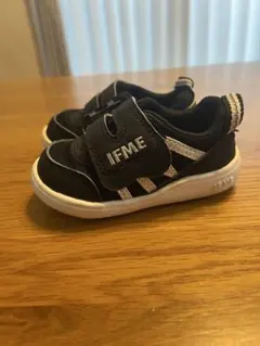 IFME ブラック スニーカー マジックテープ　記名あり　13cm