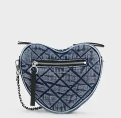 CHARLES & KEITH ハート型ショルダーバッグ