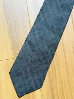 ✨美品✨PRADA ✨プラダ ネクタイ レジメンタル ストライプ イタリア製