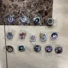 【ビッくらポン】 鬼滅の刃 缶バッジ、消しゴム、和チャーム、キーホルダー等