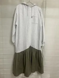 美品RODEO CROWNS フード付きドッキングワンピース グレー・カーキ