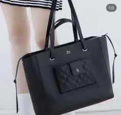 【完売品・即購入可】Riu リウ Rちゃん 合皮トートバッグ 黒 ロゴプレート付