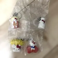 ハローキティ　アメリカンデザインめじるしアクセサリー