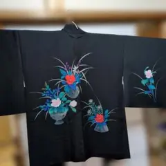 美品しつけ糸あり昭和レトロ花柄 黒 羽織