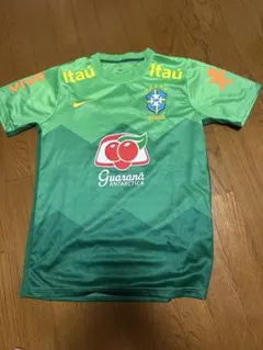 NIKE ブラジル代表 サッカーシャツ Mサイズ