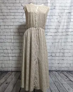 ノースリーブ小花柄ロングワンピース