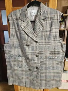 Item thumbnail for item 2659b082-7319-41b4-8ca1-15bc8446950d