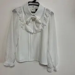 地雷系量産型フリルリボン付きホワイトブラウス