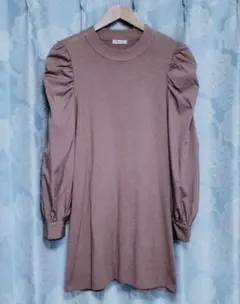 ３月中！✨INGNI✨異素材パフスリーブ袖 ニットワンピース ピンクベージュＭ