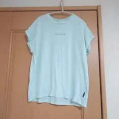 ミントグリーン トップス