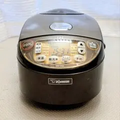 ＊美品＊ 象印　NW-VA10 IH炊飯器 ダークブラウン　2019年製 Amazon | 象印 炊飯器 5.5合 IH式 極め炊き 黒まる厚釜 保温30時間