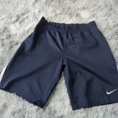訳あり格安⭐Mサイズ⭐Nike（ナイキ） ネイビーショートパンツ