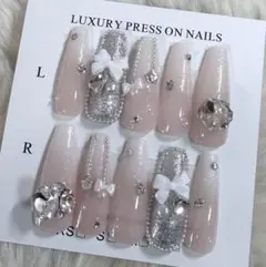 ネイルチップ　ワンホン　ベイビーブーマー　韓国　スナ系　リボン　冬　バレリーナ