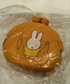 新品miffy ミッフィー シリコン がま口 コインケース オレンジ ニンジン