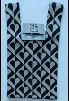 M&Co. ニットバッグ ハート柄 ブラック×ベージュ