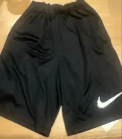 ナイキ　150cm ハーフパンツ