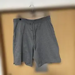 UNIQLO 3XL グレーショートパンツ