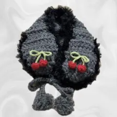 【ハンドメイド】濃いグレー×黒　チェリー刺繍付き耳あて・イヤーマフ