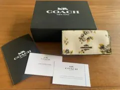 COACH キーケース 花柄