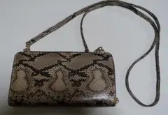 お財布ポーチ ショルダーバッグ 　　ヘビ柄 レザー調