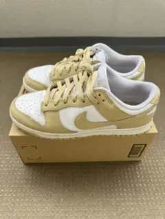 Nike Dunk Low ホワイト/ベージュ スニーカー
