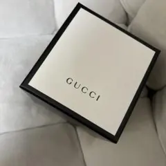GUCCI 時計ボックス ホワイト/ブラック
